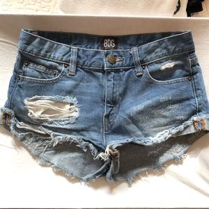 Urban Outfitters BDG Jean Shorts | size 25